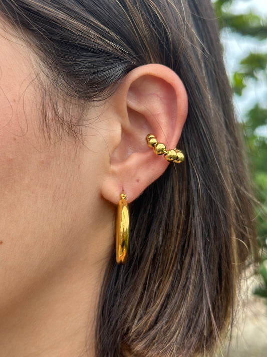 Lola ear cuff
