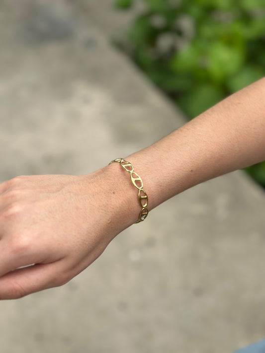 Jade bangle