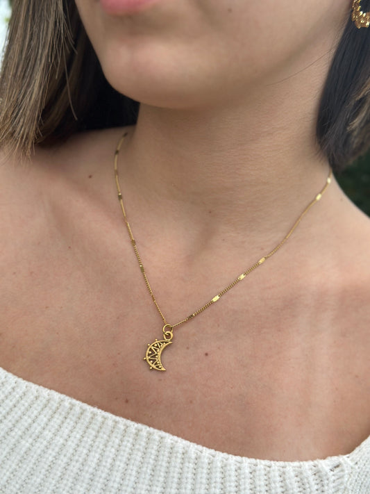 Lu necklace